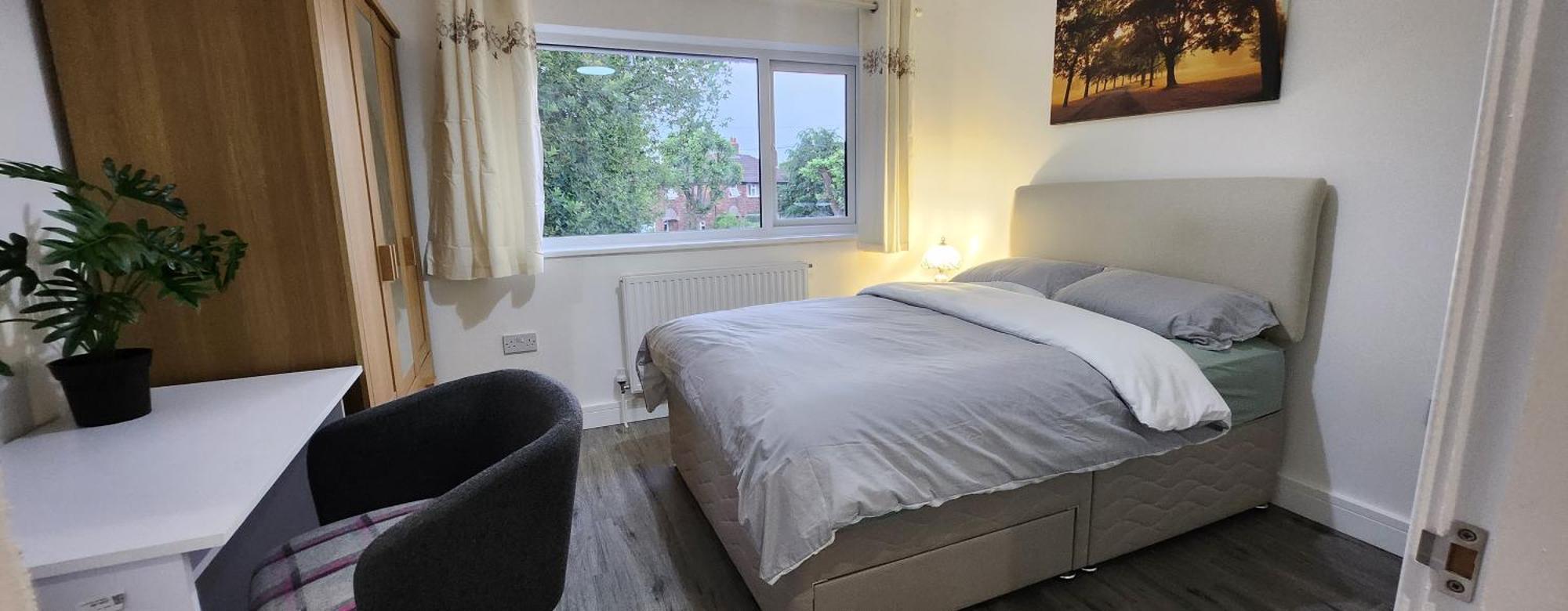 White House Ensuite Double Bedroom วอร์ริงตัน ภายนอก รูปภาพ