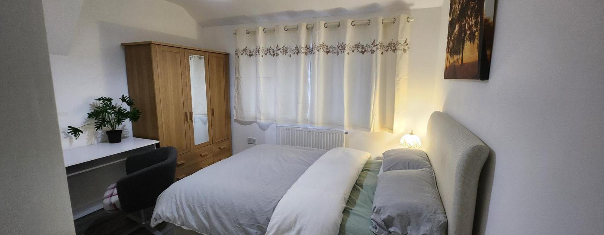White House Ensuite Double Bedroom วอร์ริงตัน ภายนอก รูปภาพ